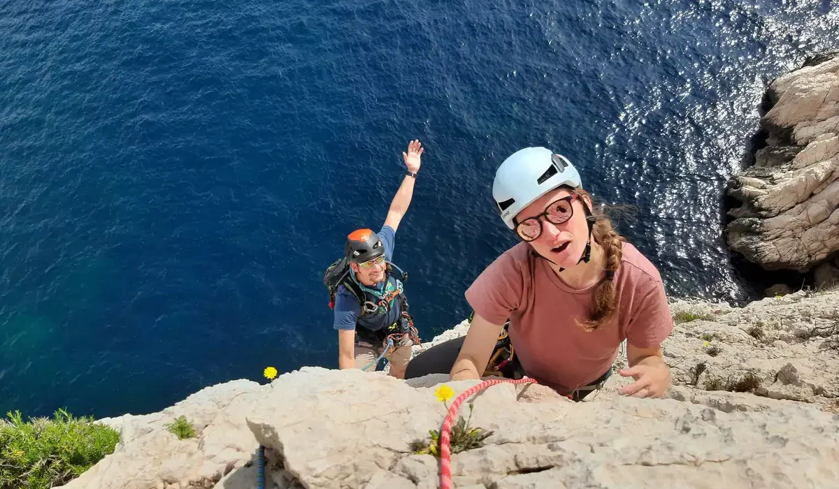 Escalade en grande voie dans les calanques avec guide moniteur diplômé