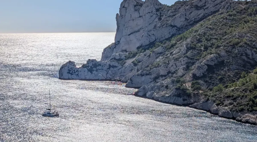 Calanque de Sorimiou, un paradis pour les activités verticales