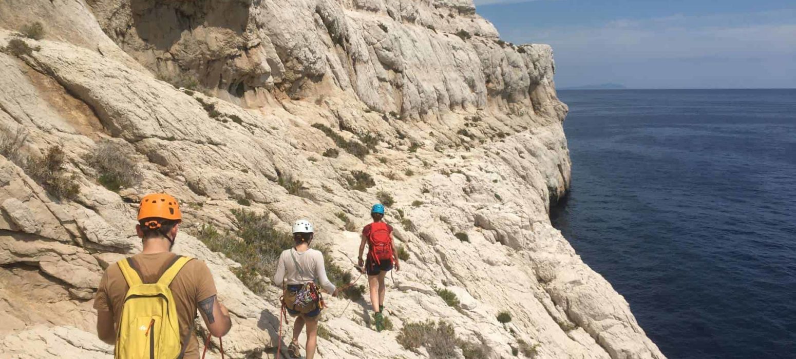 En direction du bec de Sormiou avec Yescalade