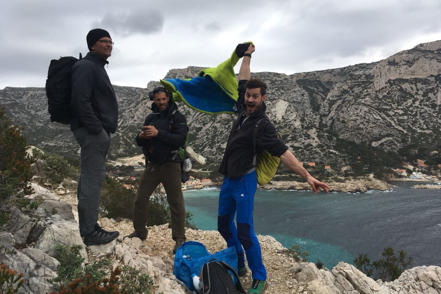 Rando aventure du tour du bec de Sormiou entre amis